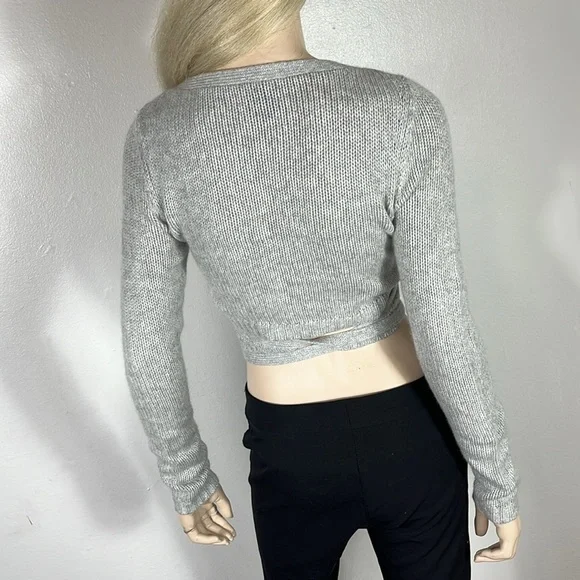 Theory Cashmere Blend Sweater - Picture 6 of 7